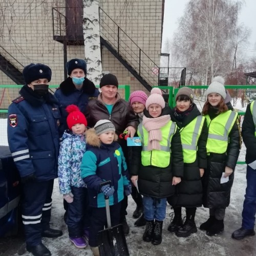 В Кувандыке полицейские провели акцию "Засветись"