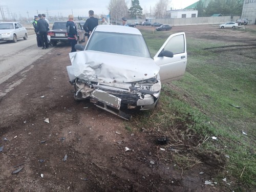       В Октябрьском районе произошло столкновение автомобилей 