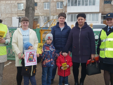 Родительский патруль: "Автокресло –Детям!" в п. Новосергиевка