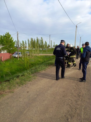 В Ташле сотрудники полиции проводят проверку по факту смертельного ДТП