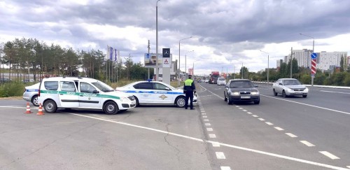 Сотрудники Госавтоинспекции и судебные приставы областного центра продолжают «искать» должников на дорогах