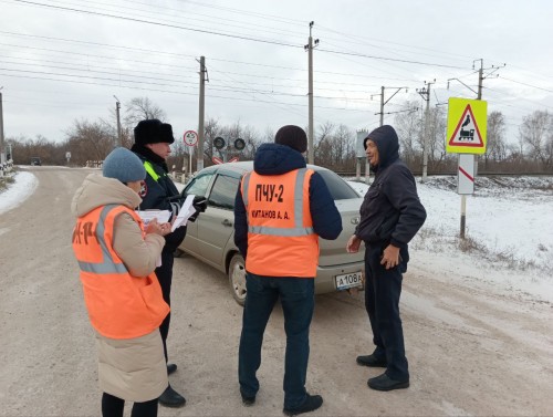 В Бугуруслане сотрудники ГИБДД и ОАО «РЖД» провели профилактическое мероприятие «Внимание, переезд!»