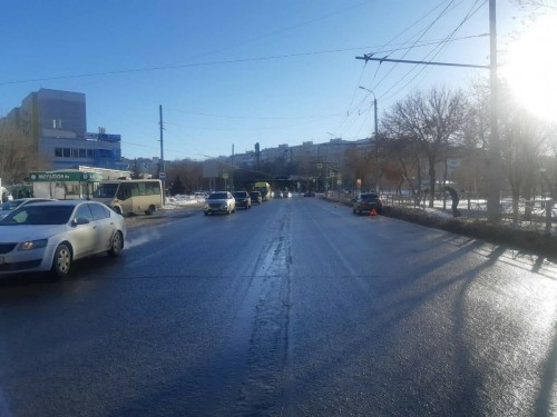 В Оренбурге на улице Салмышской в ДТП пострадала пенсионерка