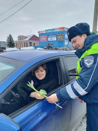 Цветы для автоледи!